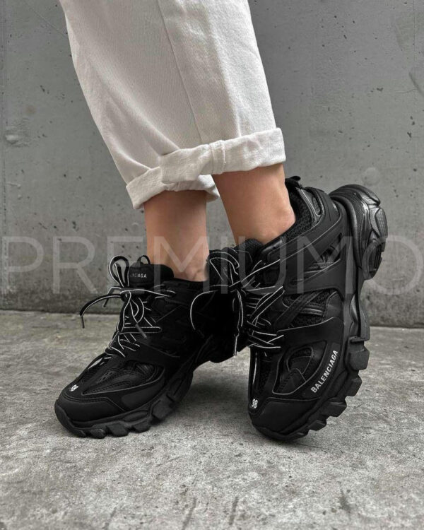 Balenciaga кроссовки PR643392 5