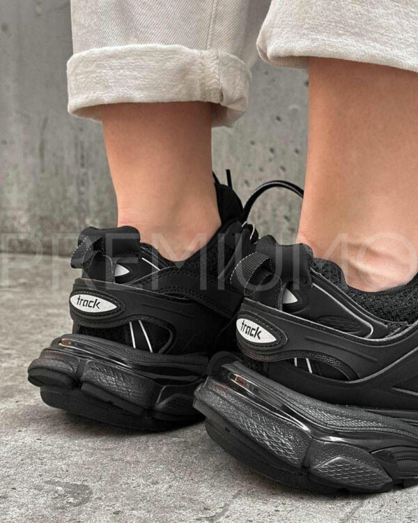 Balenciaga кроссовки PR643392 6