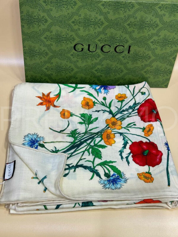 Gucci платок PR369733