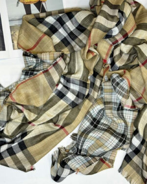Burberry палантин PR321390
