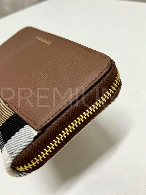 Burberry кошелек PR598918 5