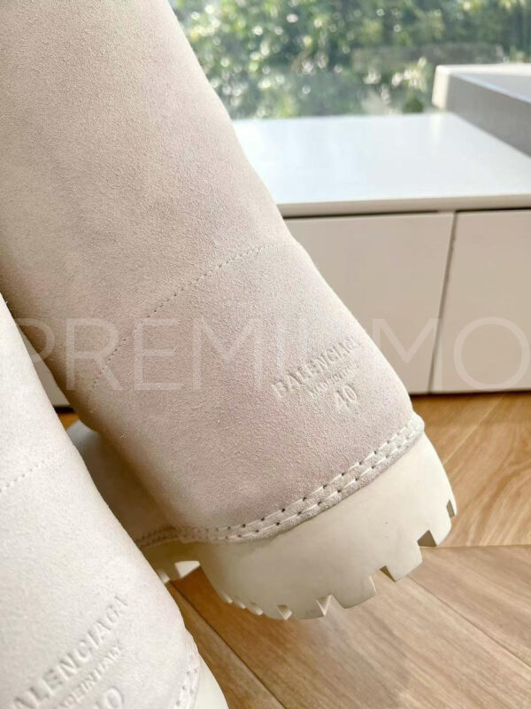 Balenciaga WOMEN’S ALASKA FUR BOOTIE бежевые угги PR672739 4