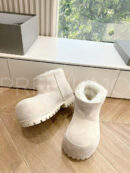 Balenciaga WOMEN’S ALASKA FUR BOOTIE дизайнерские угги PR581642 10