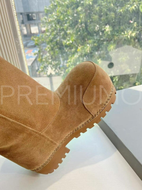 Balenciaga WOMEN’S ALASKA FUR BOOTIE угги эксклюзивные PR545680 6