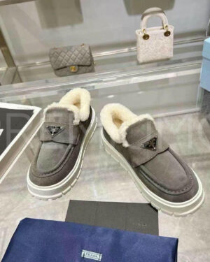 Prada лоферы PR419087