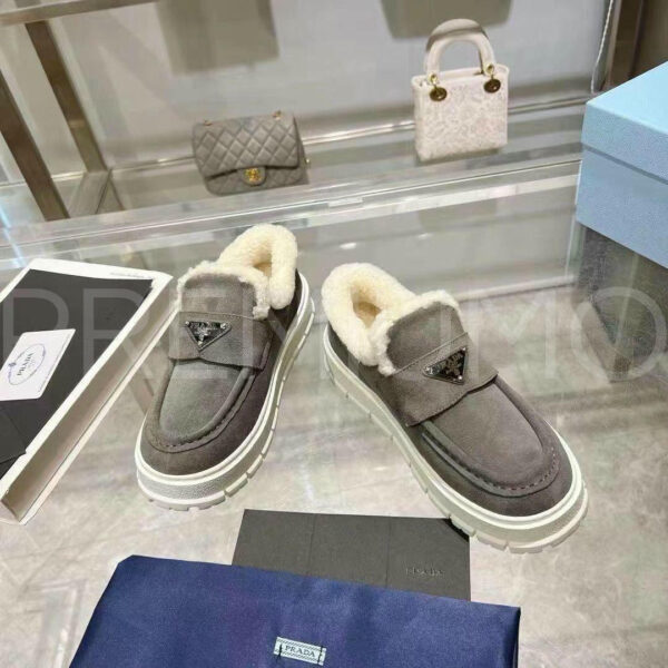 Prada лоферы PR419087