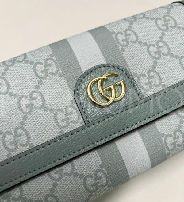 Gucci кошелек PR724797 4