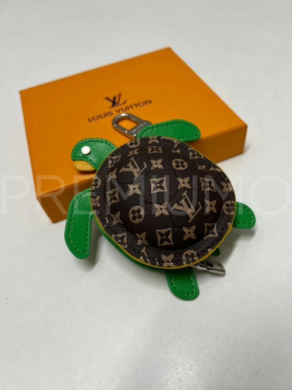 Louis Vuitton брелок PR910991 2