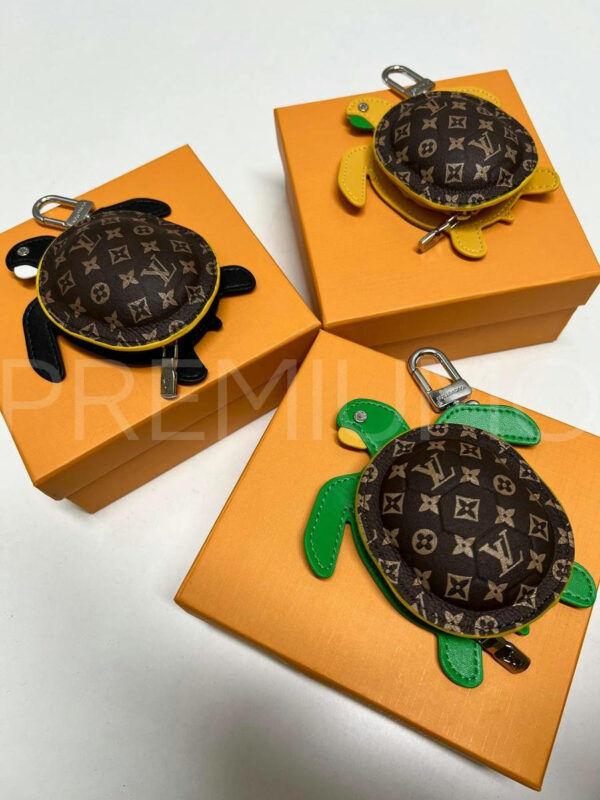Louis Vuitton брелок PR498419 2