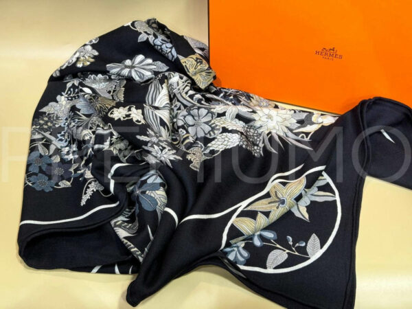 Hermes платок PR746922 2