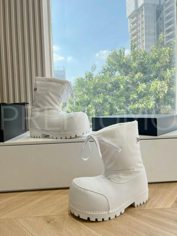 Balenciaga угги PR177777