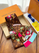 Louis Vuitton твилли PR168005 4