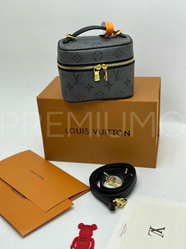 Louis Vuitton косметичка PR346801 2