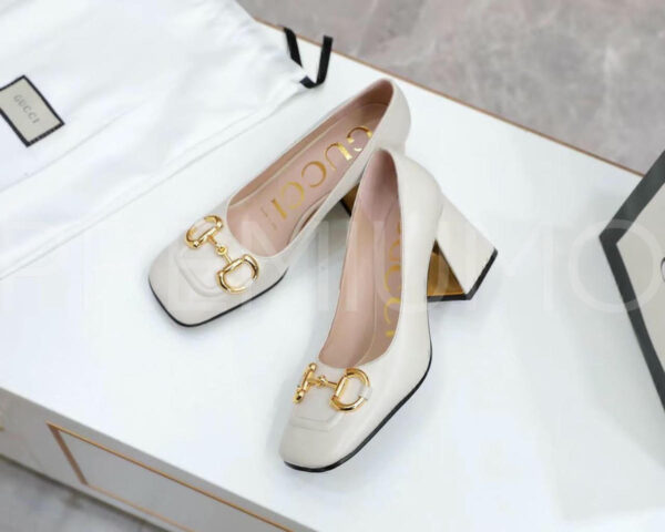 Gucci туфли PR647390 5