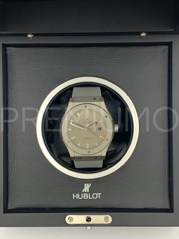 Hublot часы PR548231 3