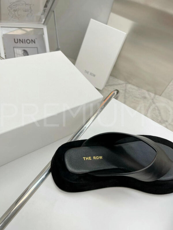 The Row шлепанцы PR407298 8