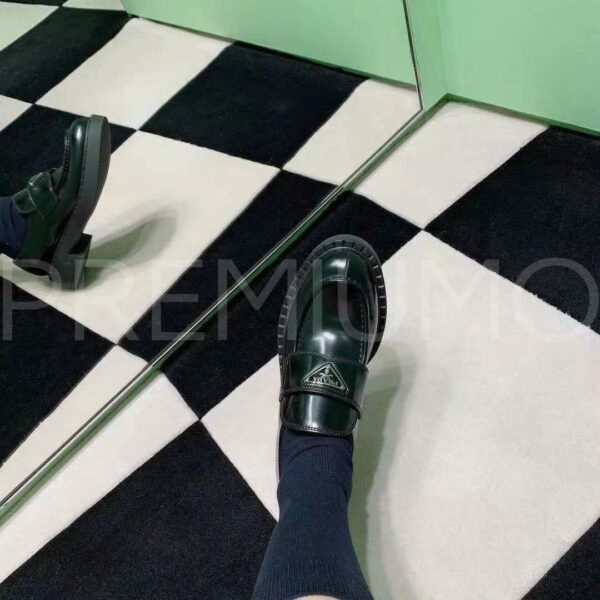 Prada лоферы PR554998 11