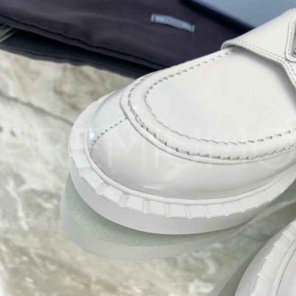 Prada лоферы PR312388 5