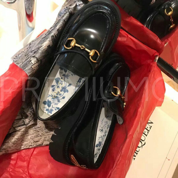 Gucci лоферы PR734881 4