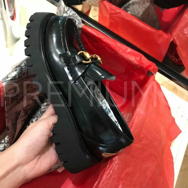 Gucci лоферы PR734881 2
