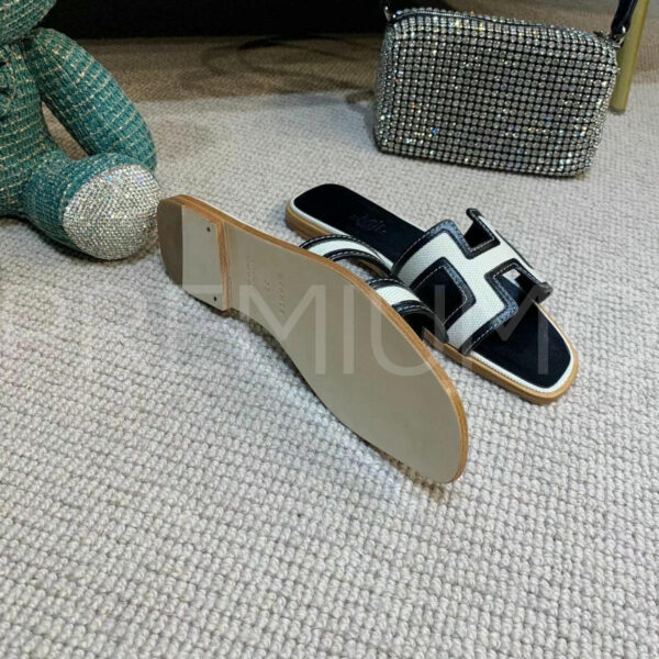 Hermes шлепанцы PR678358 8