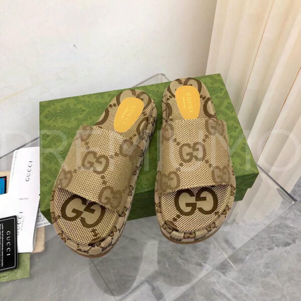 Gucci шлепанцы PR704025 2