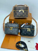 Louis Vuitton косметичка PR346801 8