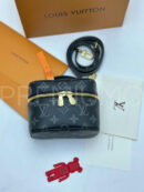 Louis Vuitton косметичка PR845081 6