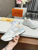 Louis Vuitton Neo Run Away кроссовки PR364057 8