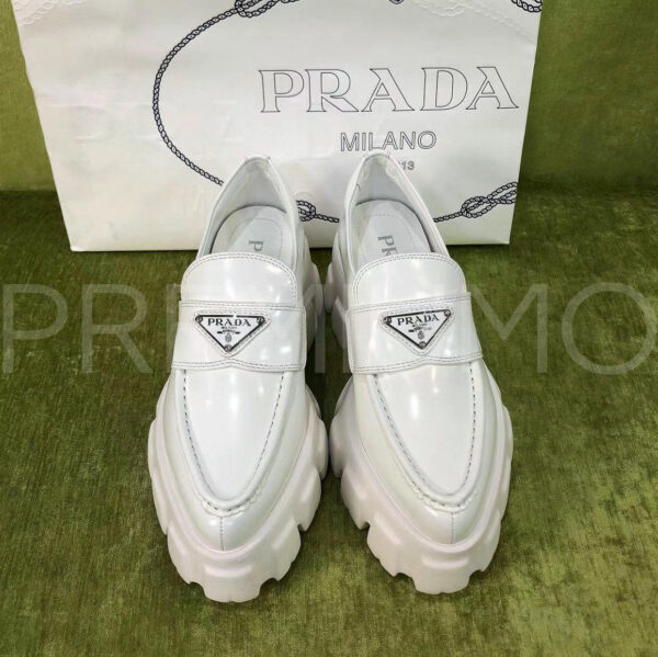 Prada лоферы PR551356