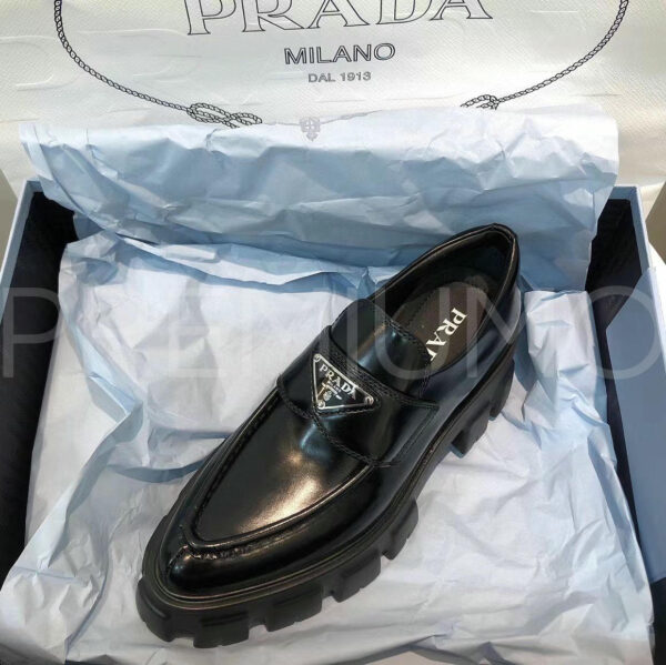 Prada лоферы PR717582