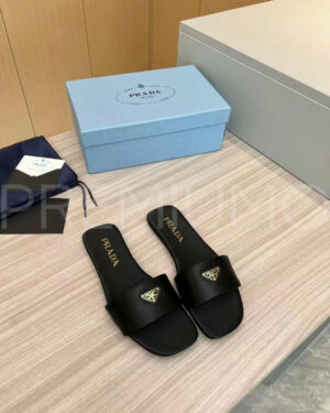 Prada шлепанцы PR184402