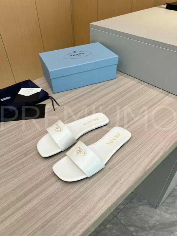 Prada шлепанцы PR736957