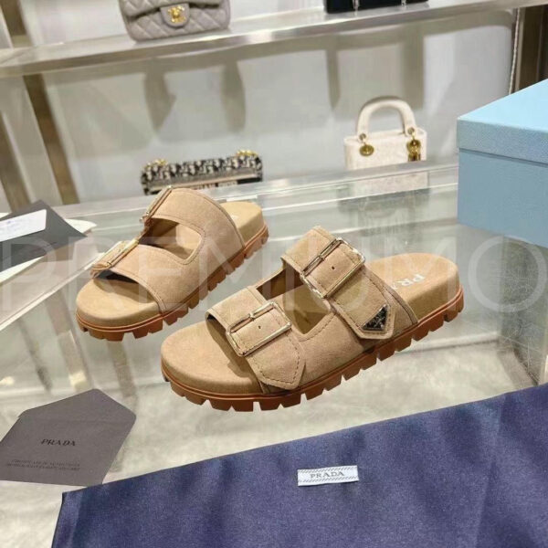 Prada шлепанцы PR154093