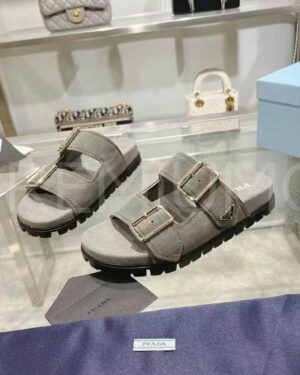 Prada шлепанцы PR505667