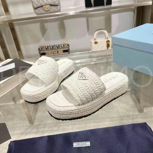 Prada Monolith шлепанцы PR577346