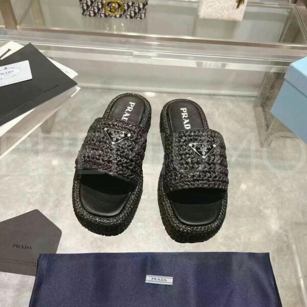 Prada Monolith шлепанцы PR443985 2