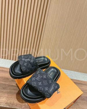 Louis Vuitton шлепанцы PR521859