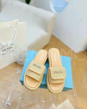 Prada шлепанцы PR851121