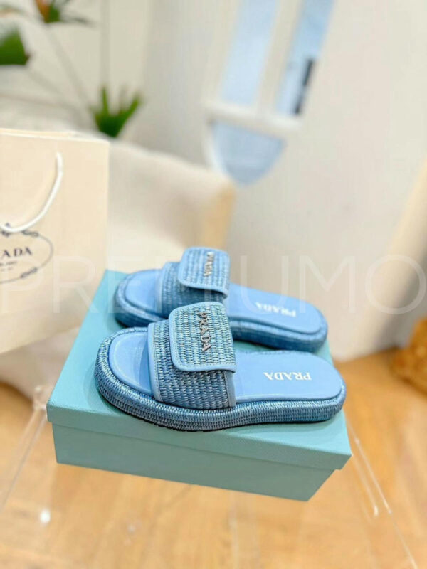 Prada шлепанцы PR702499