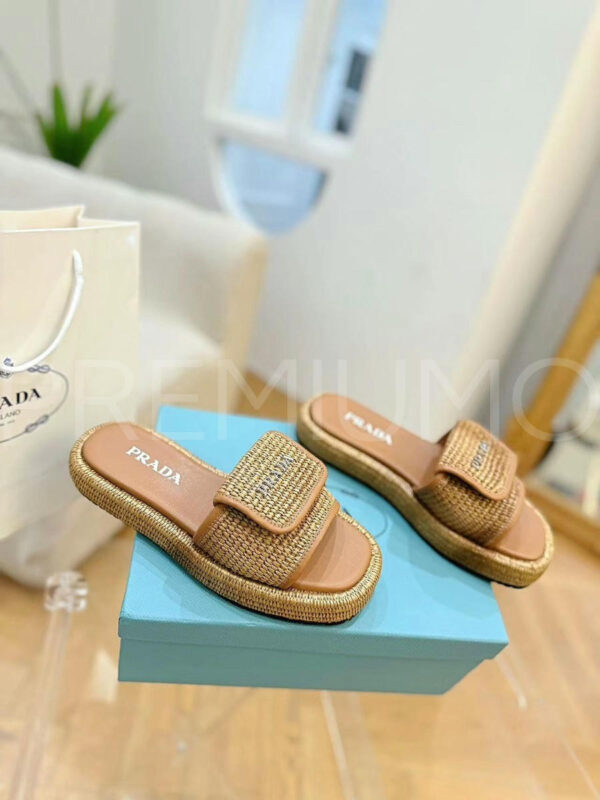 Prada шлепанцы PR924779 2