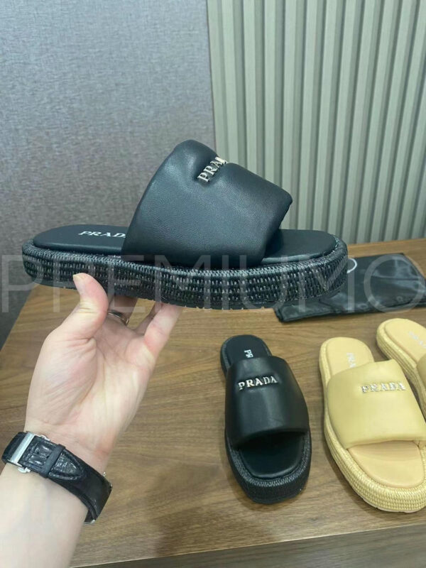 Prada шлепанцы PR827476 2