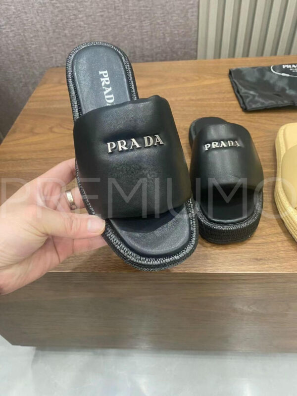 Prada шлепанцы PR827476