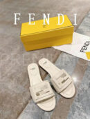 Fendi шлепанцы PR493185 6