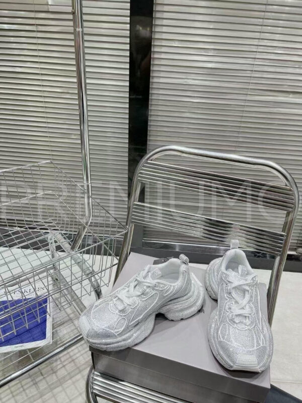 Balenciaga Triple S кроссовки PR275841 5