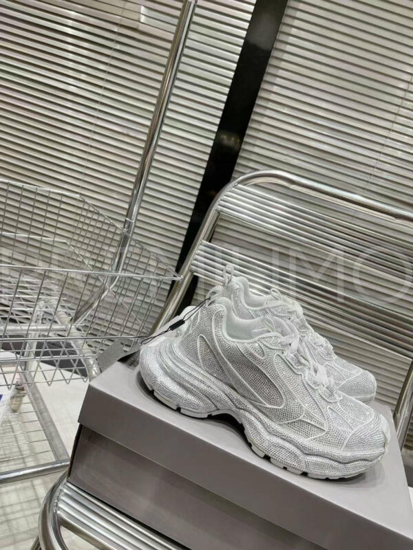 Balenciaga Triple S кроссовки PR275841 3