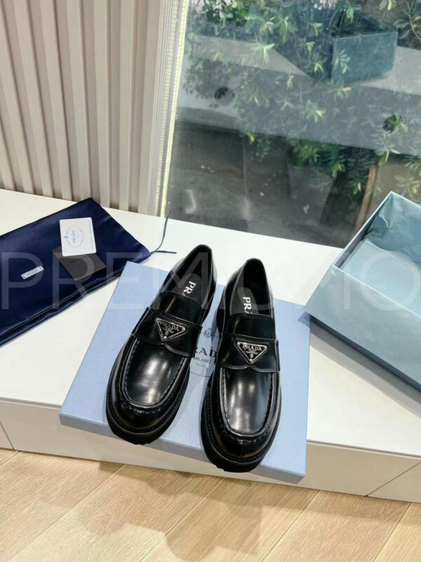 Prada Brushed Leather лоферы PR963220 4