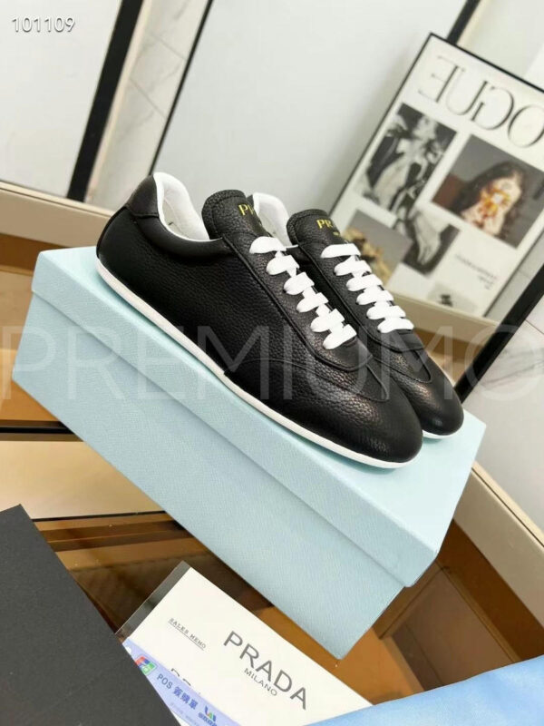 Prada кроссовки PR885439