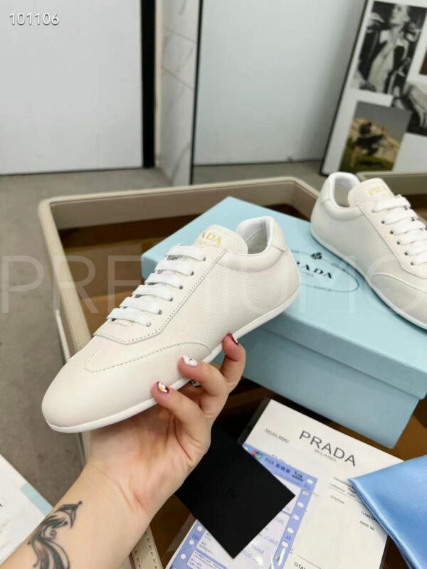 Prada кроссовки PR121320 2
