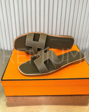 Hermes шлепанцы PR787597